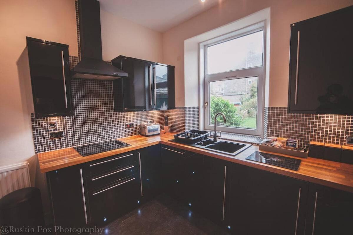 Stylish And Spacious Two Bed In Aberdeen'S West End Exterior foto